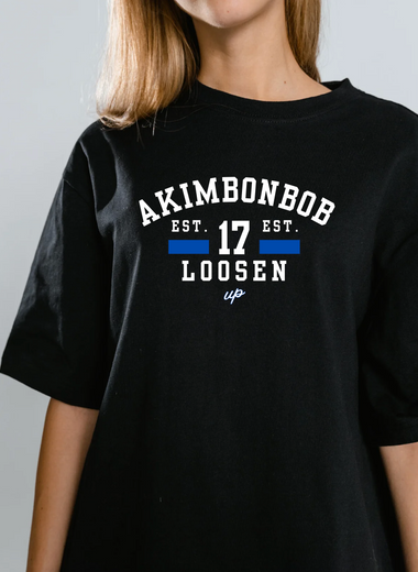 akimbo n bob varsity tee