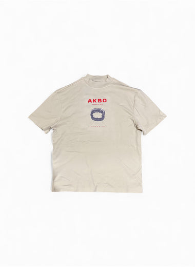 Akimbo n Bob all 32 Tee