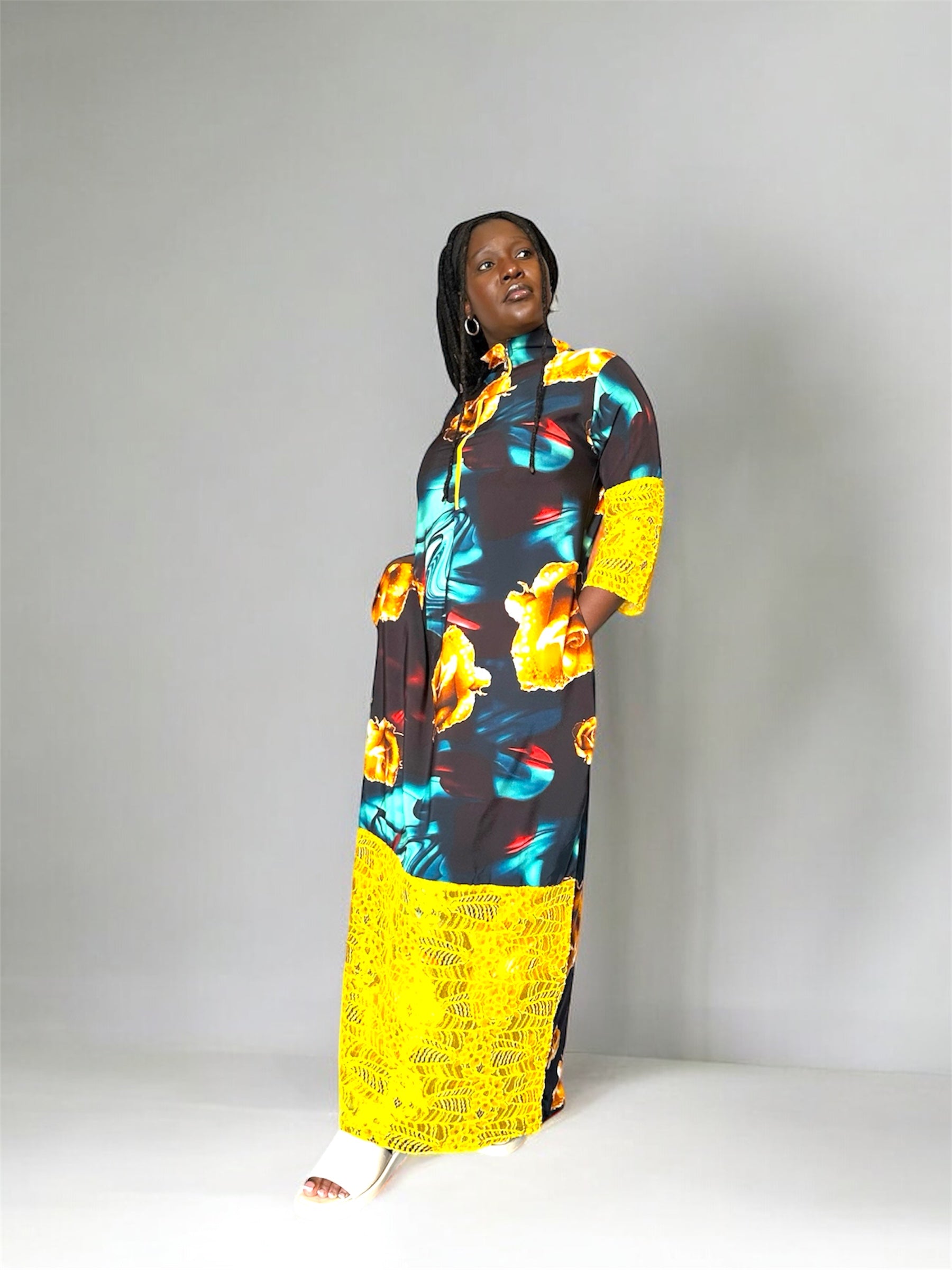 AKBO Lace inc Poly BouBOu Garb-8