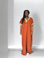 Akimbo n Bob Boss Lady BouBoU