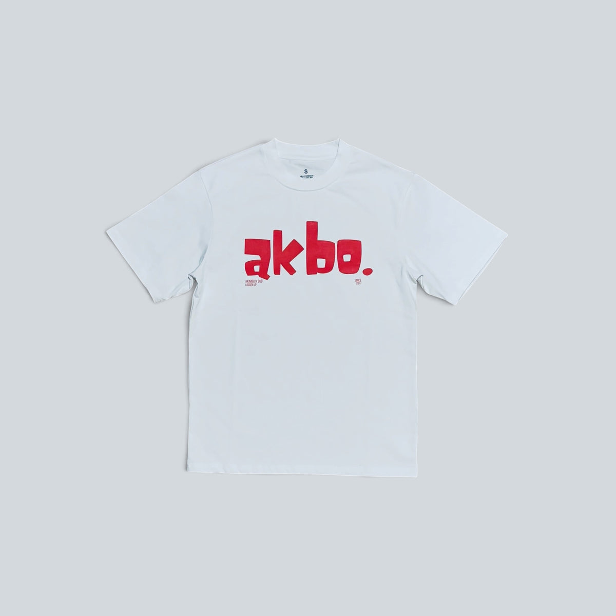 Akimbo n Bob Trench Men's Tee-4