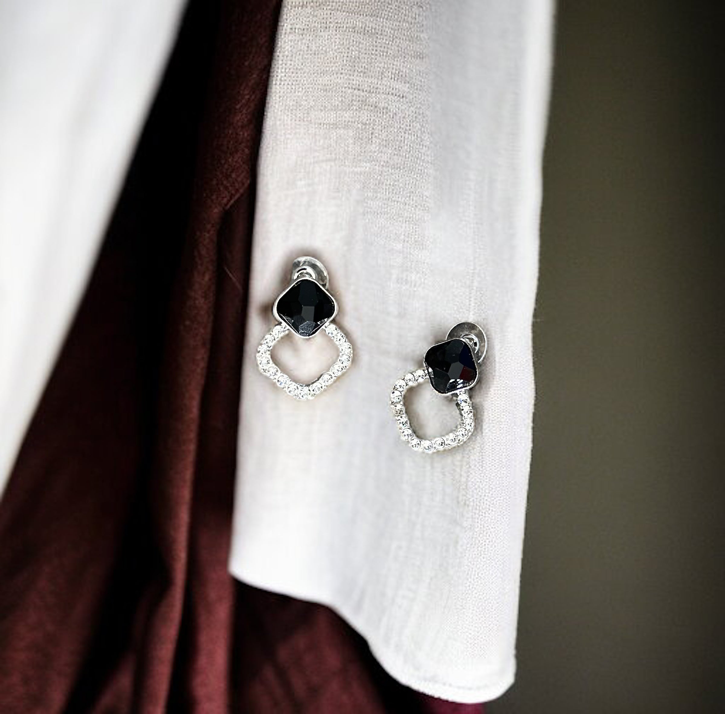 AKBO Black Rock Garb Accessary Earrings Jewelry-6