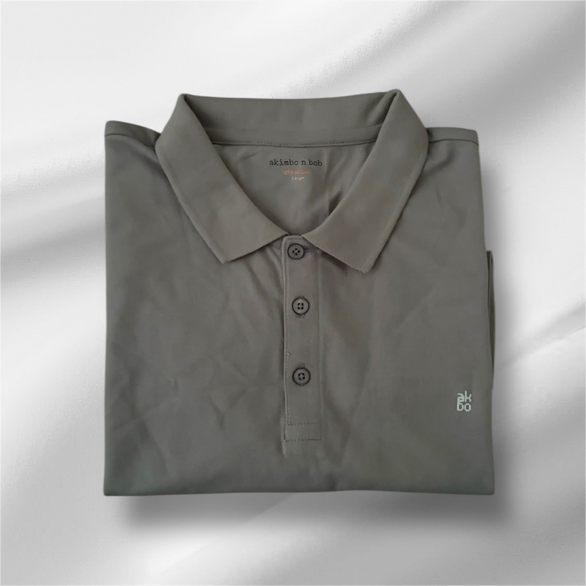 Akimbo n Bob Men's Golf Tee-10
