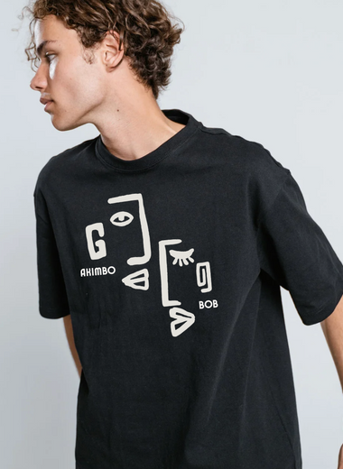 AKBO Thick Outline Tee