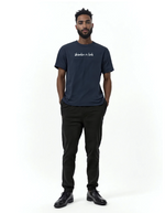 Akimbo n Bob Easy Saucer Tee