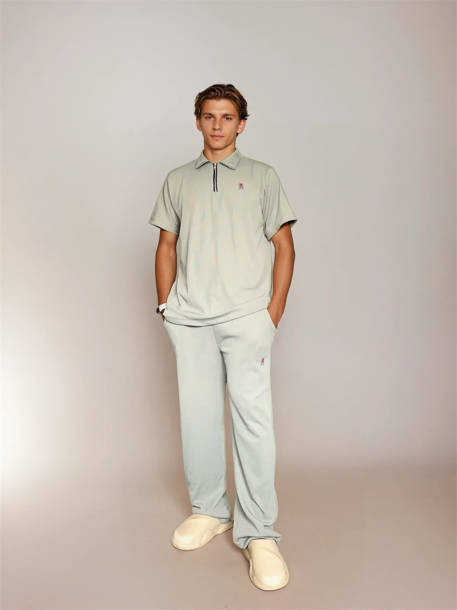 Akimbo n Bob Men's ample short sleeve zip up