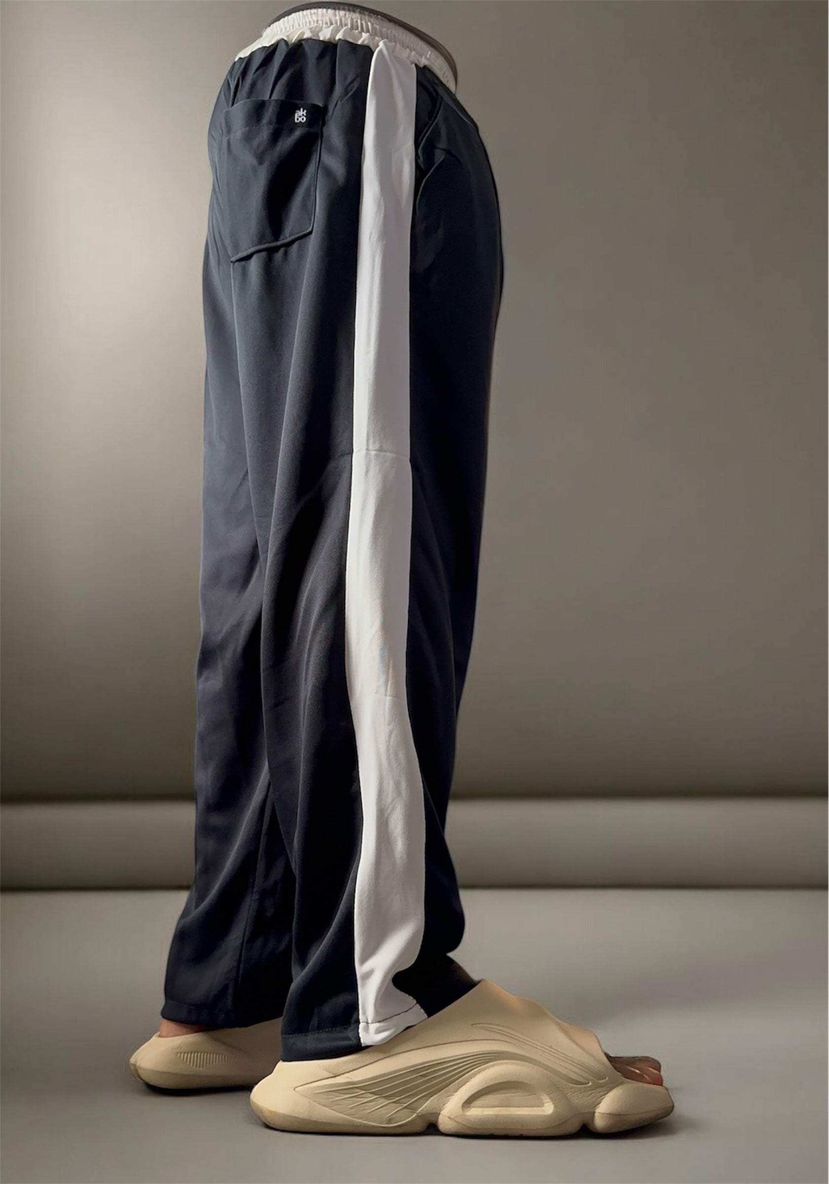 Akimbo n Bob Men's ample Pant-5