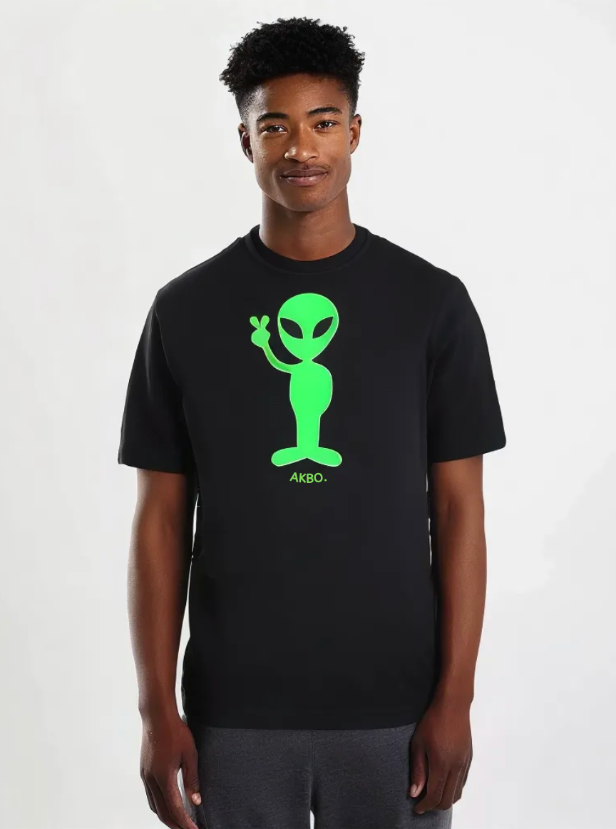 AKBO Peaceful Green-Man Loose Fit Garb-2