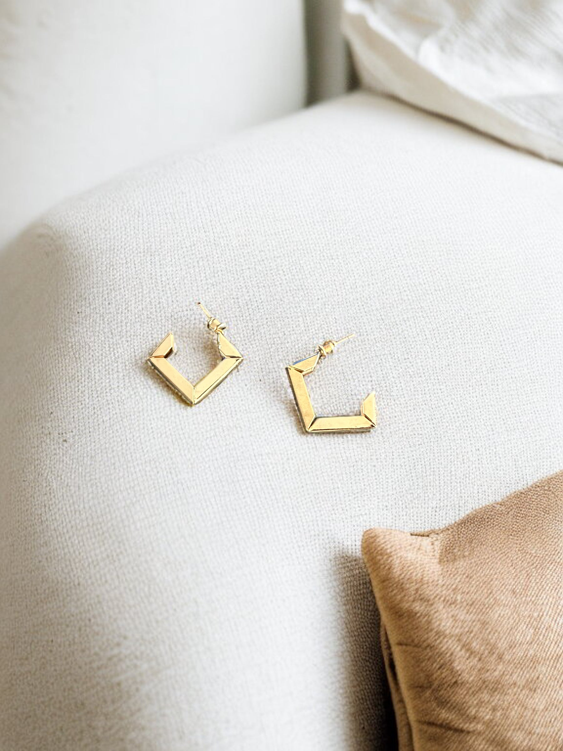 AKBO Shaped Earrings Jewelry Garb Accessary-8