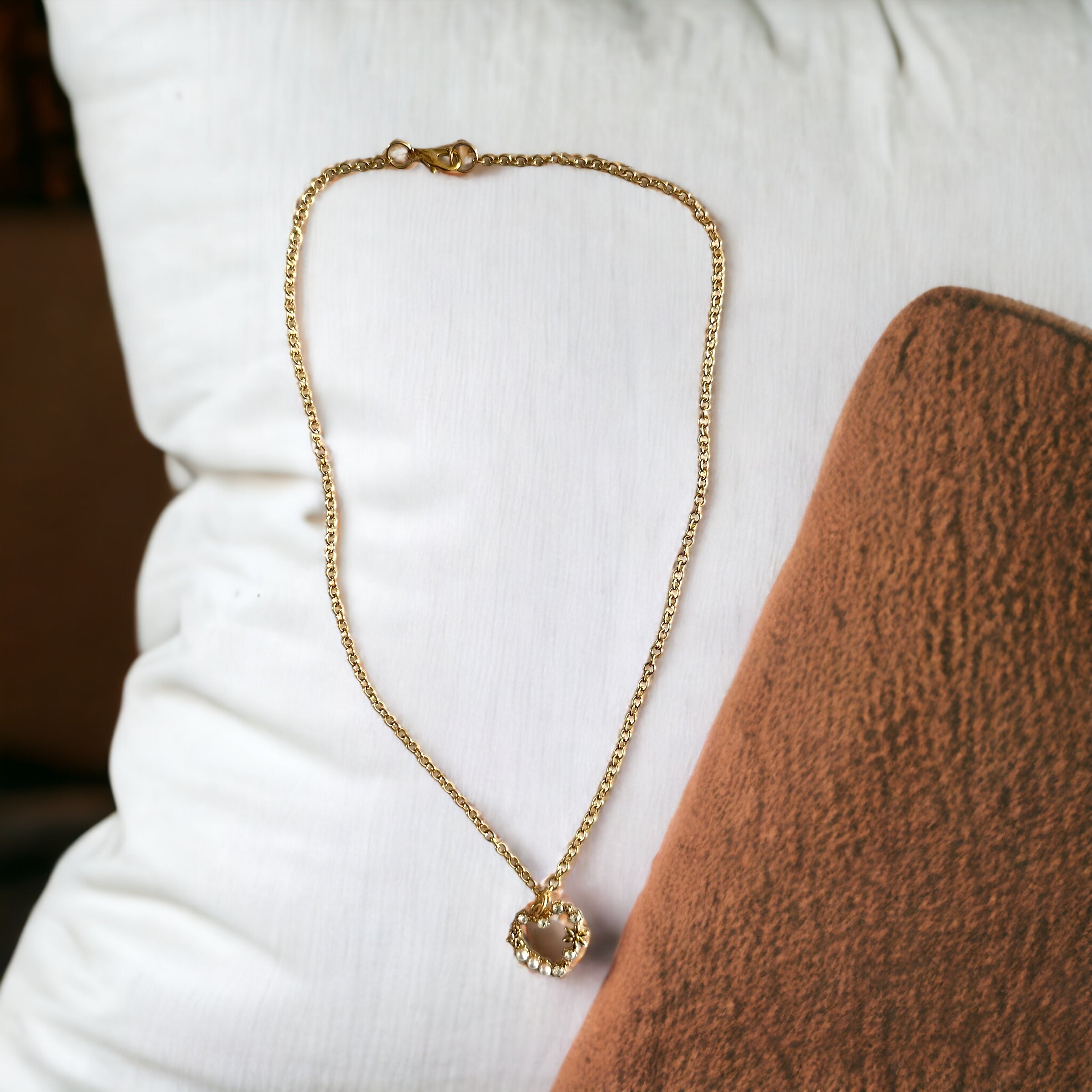 AKBO heart and Pearl Jewelry Garb Accessary