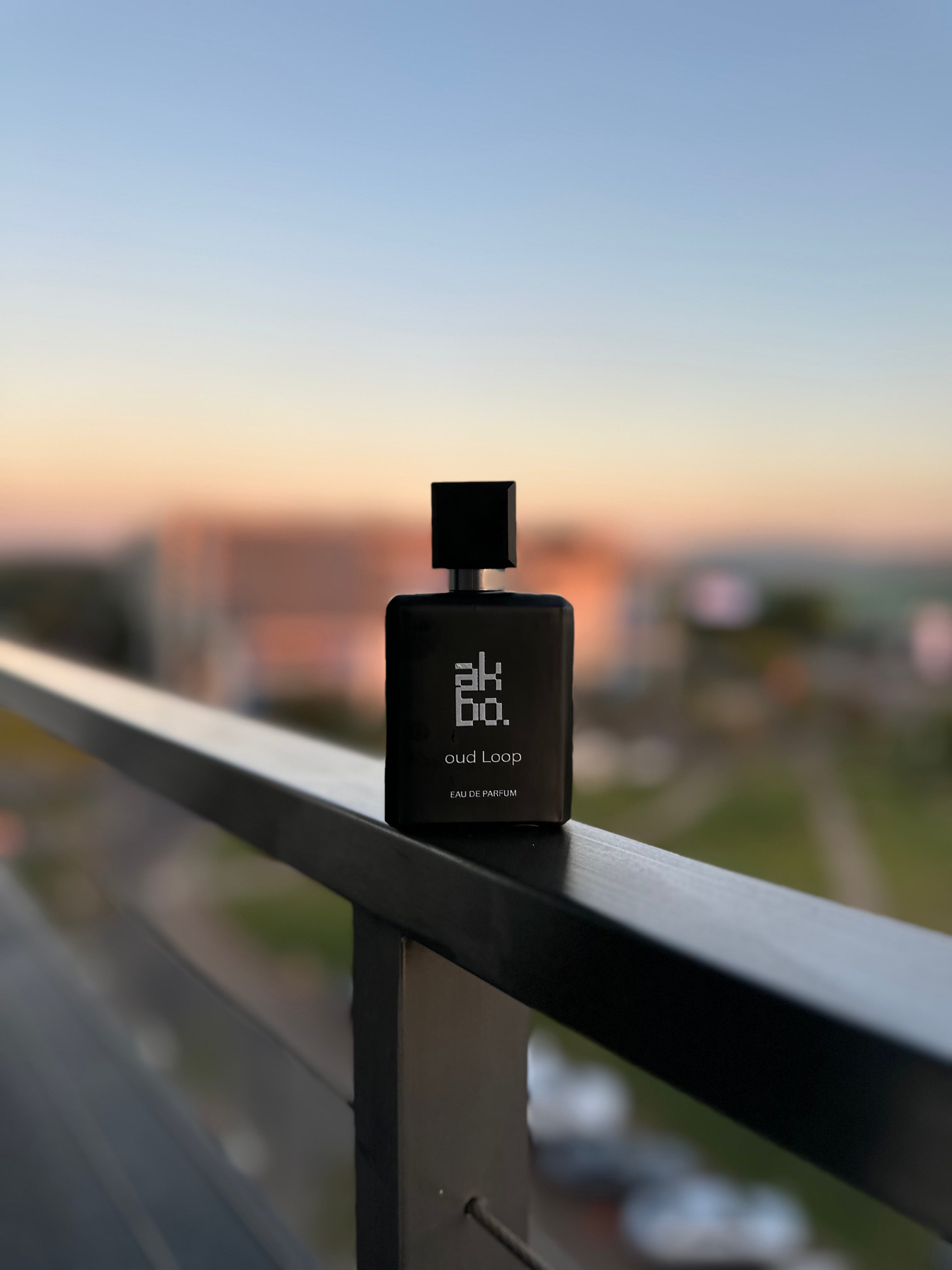 Akimbo n Bob Perfume Accessary For Men-6