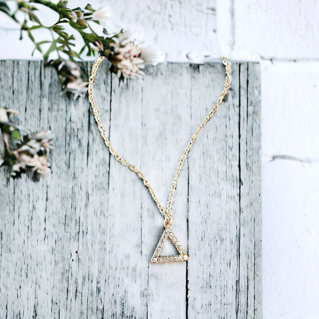 AKBO Tri Gold Jewelry Garb Accessary-3